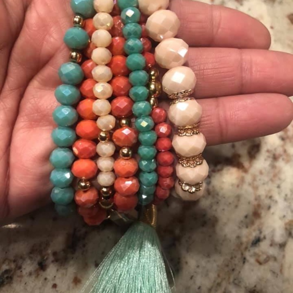 Bracelet set 💕 - Picture 3 of 4